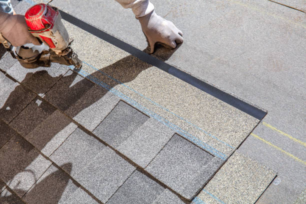 Best Emergency Roof Repair  in Crosspointe, VA